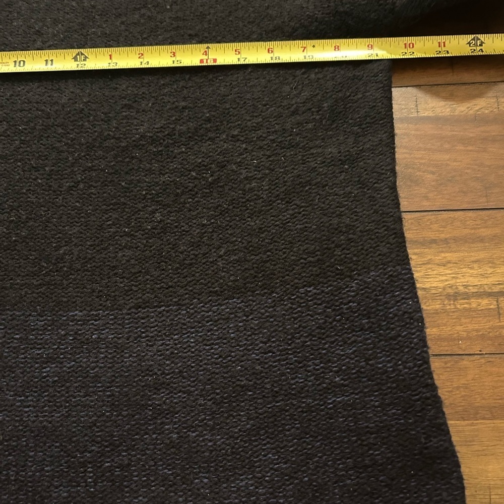 Vince Black Blue Color Block Roll Neck Wool Silk Cashmere Sweater Size Small - Picture 3 of 6